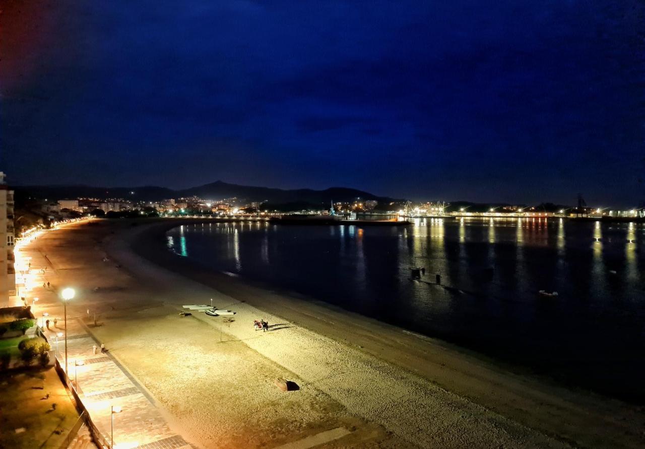 Vistas a la Ría de Arousa Vilagarcia de Arousa Exterior foto