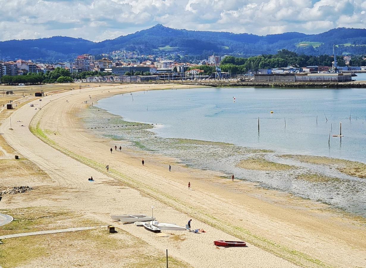 Vistas a la Ría de Arousa Vilagarcia de Arousa Exterior foto