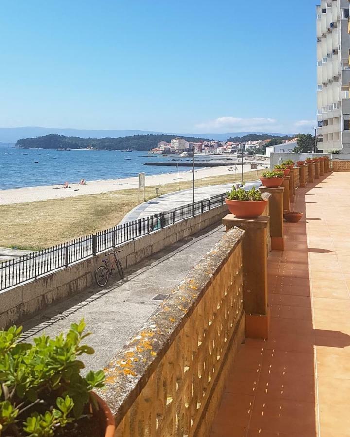 Vistas a la Ría de Arousa Vilagarcia de Arousa Exterior foto